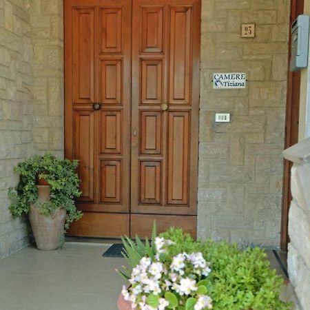 Camere Tiziana Assis Exterior foto