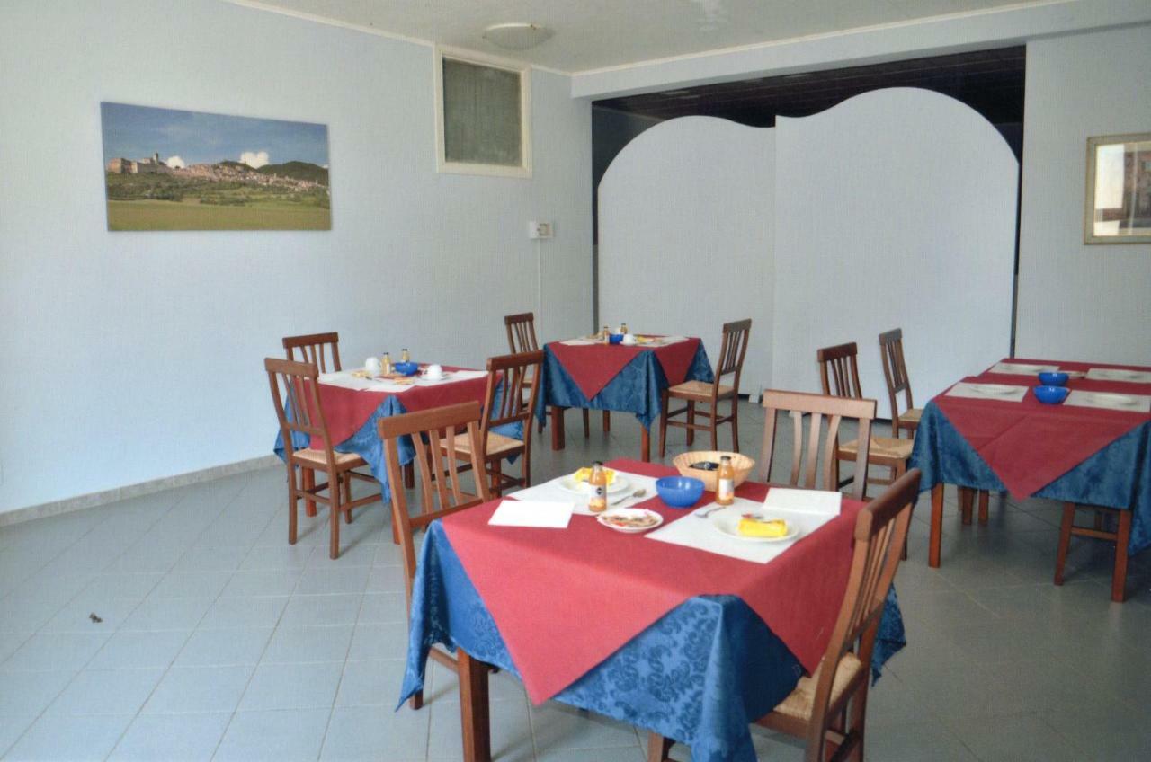 Camere Tiziana Assis Exterior foto