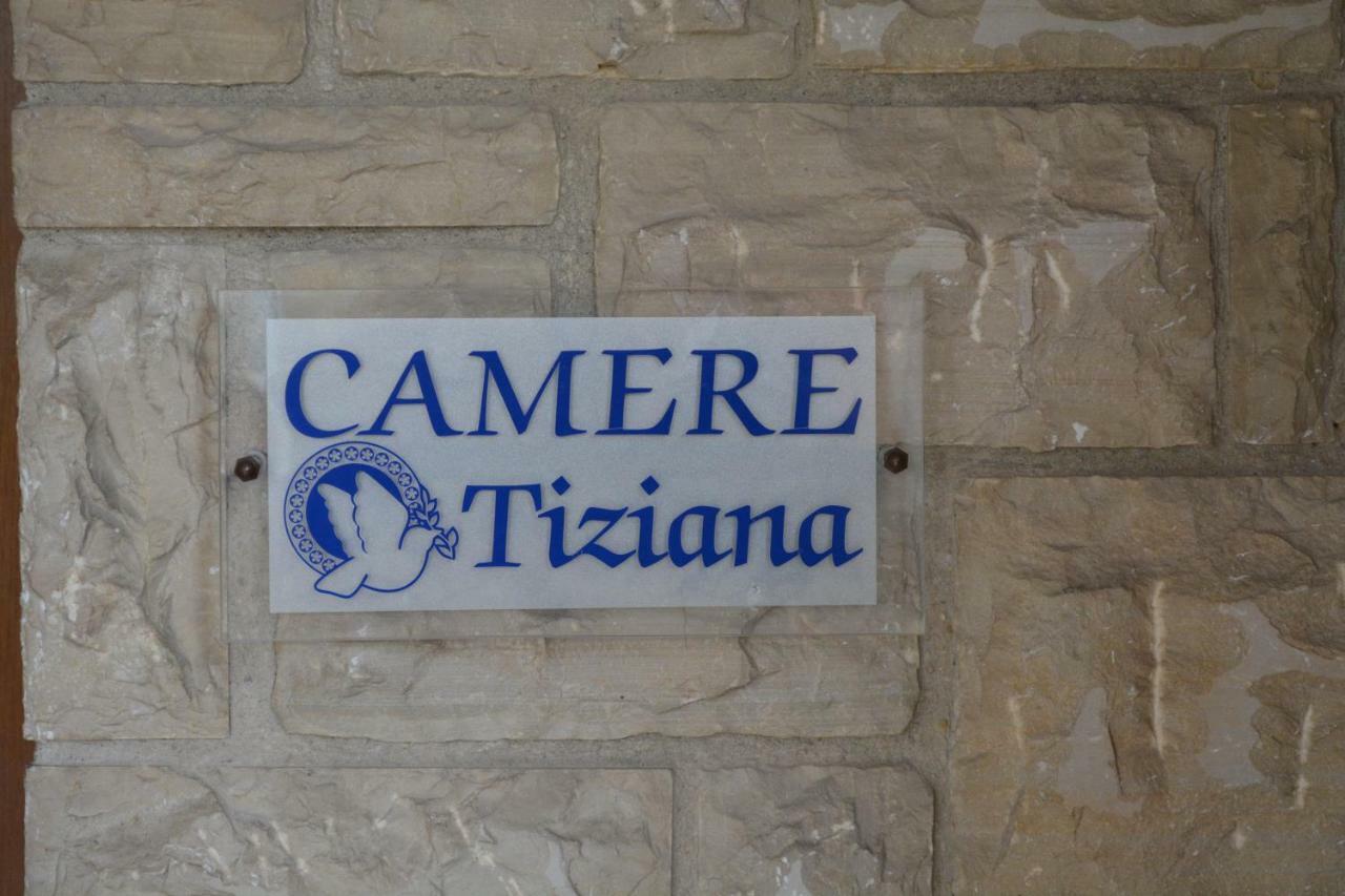 Camere Tiziana Assis Exterior foto