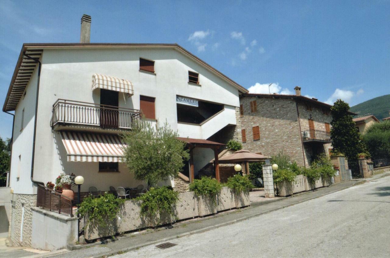 Camere Tiziana Assis Exterior foto